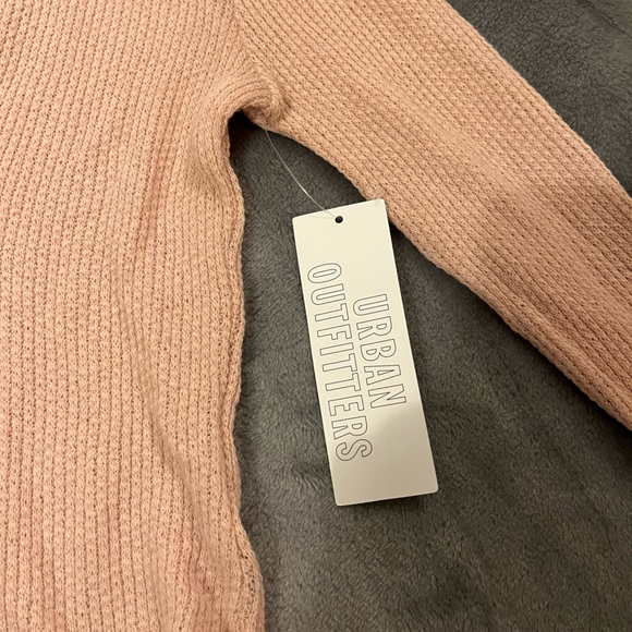 NWT Urban Outfitters Top - Picture 3 of 3